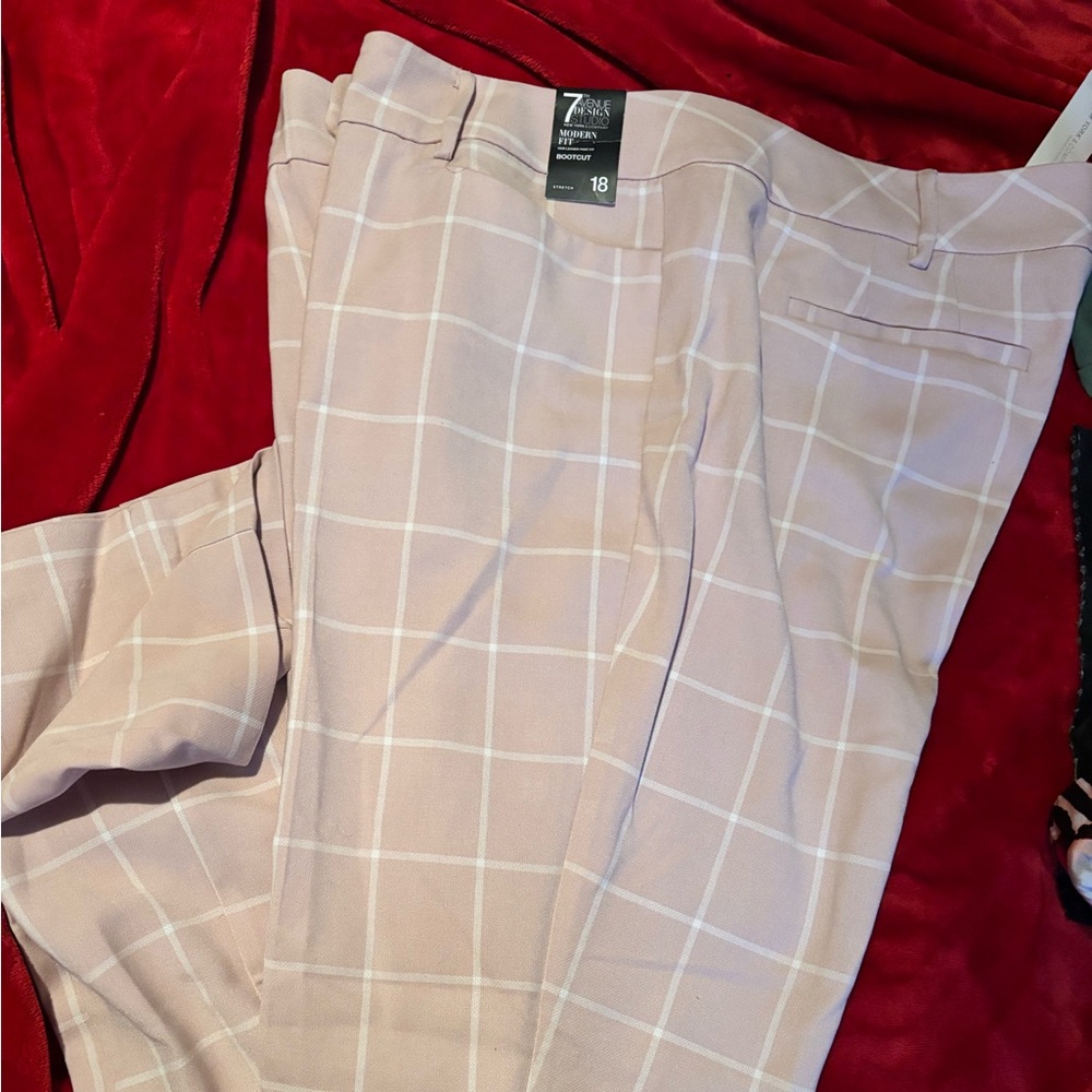 7th Avenue Design Studio NY&C Pink Windowpane Bootcut Pants
